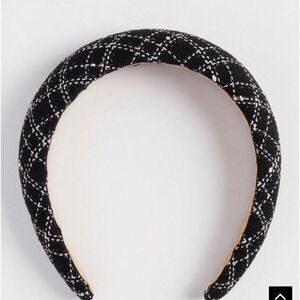🆕️ BLACK & WHITE PLAID BOUCLE HEADBAND